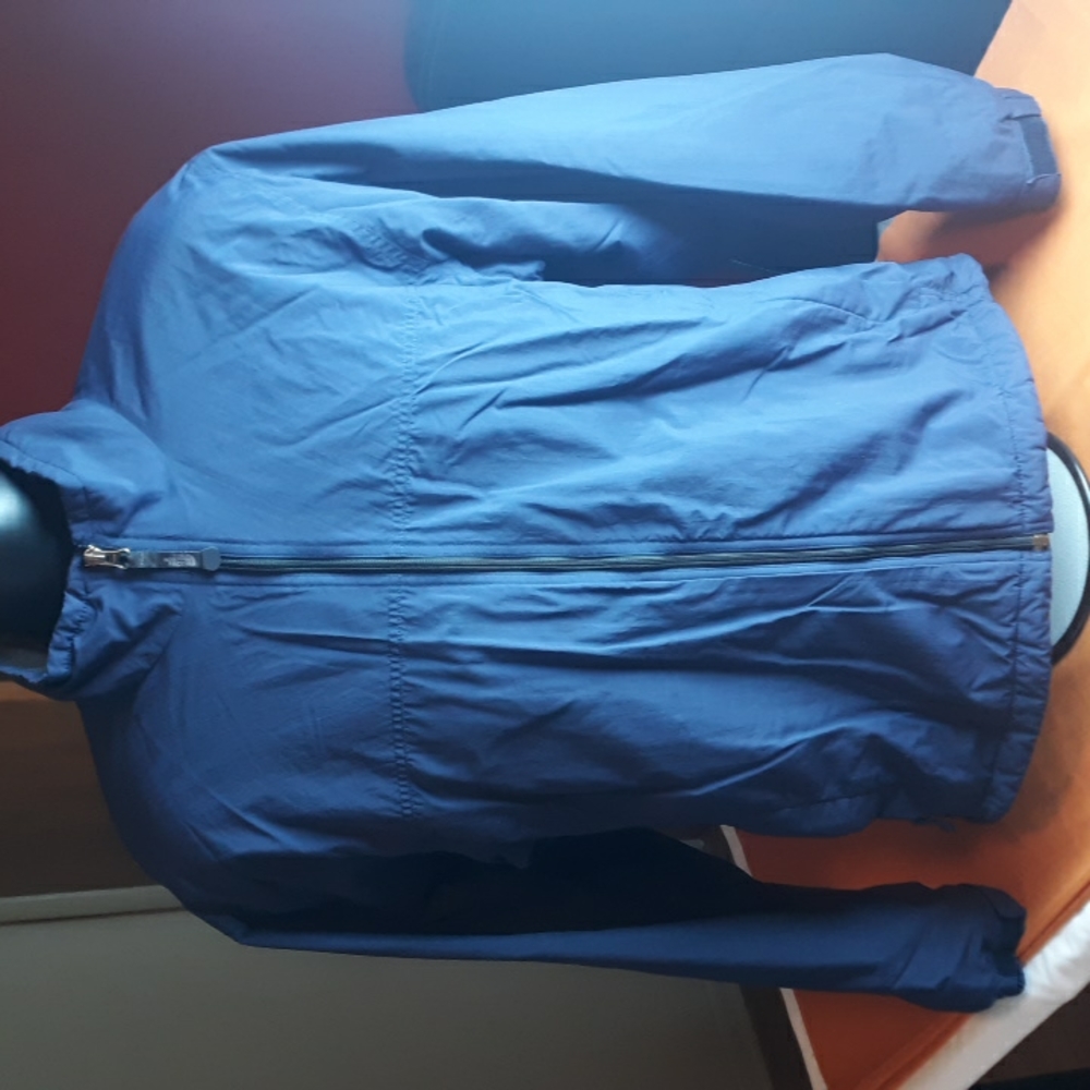 NORTH Face Jacket - Picture 2 of 8